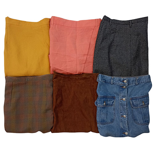 Vintage bulk mini skirts by Vintage Fiasco wholesale Germany