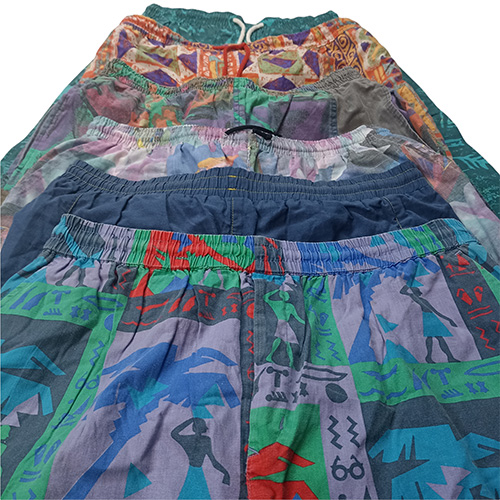 Vintage bulk crazy pattern shorts by Vintage Fiasco wholesale Germany