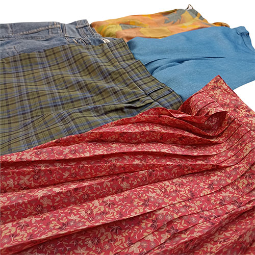 Vintage bulk maxi skirts by Vintage Fiasco wholesale Germany