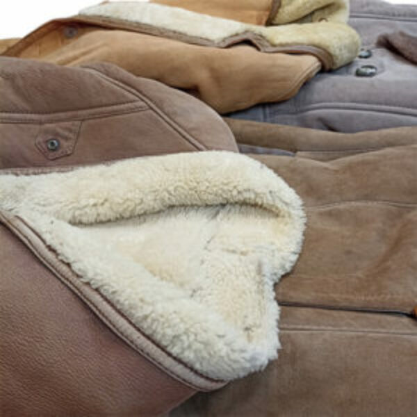 VINTAGE BULK LEATHER SHEARLING JACKETS - 15 pcs.