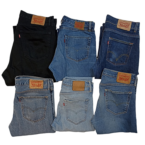 Vintage bulk Levis mix jeans by Vintage Fiasco wholesale Germany