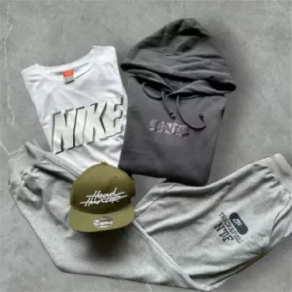 Streetwear Outfit Box