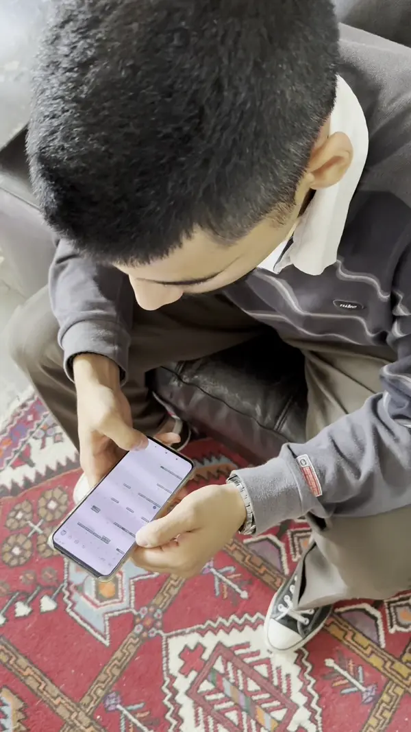 gif-3-full gif-3-full